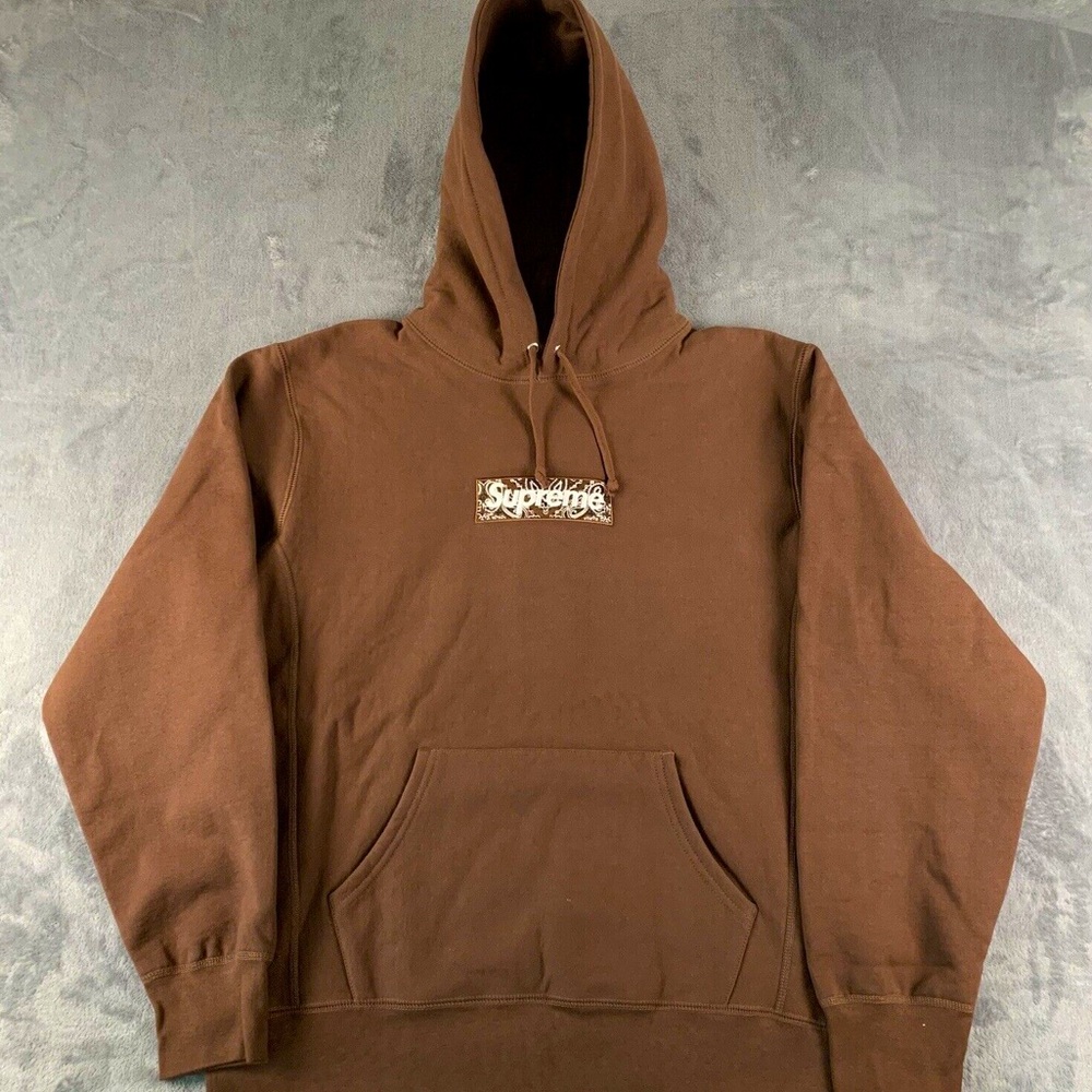 Medium Pullover Supreme Hoodie Bandanna Box Logo.